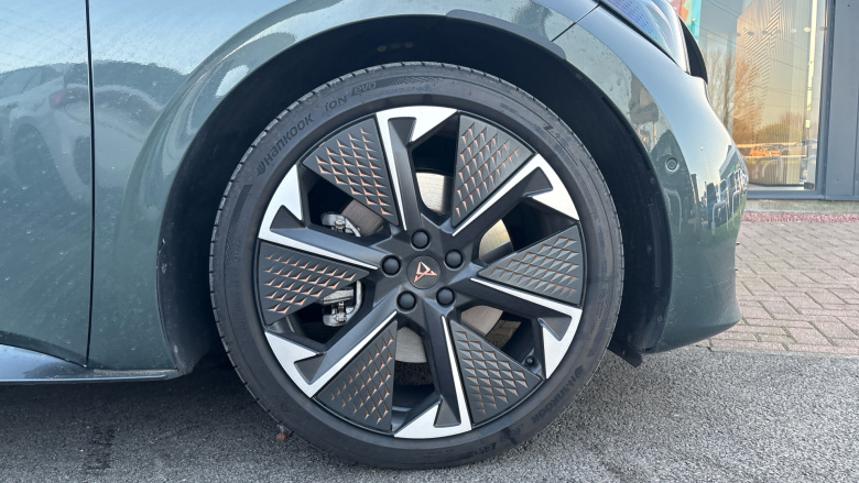 CUPRA Born 240kW e-Boost VZ 79kWh 5dr Auto Electric Hatchback